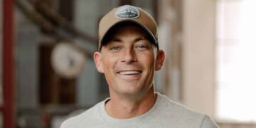 Pastor Josh Howerton’s Challenge Leads 52 Couples to Marry