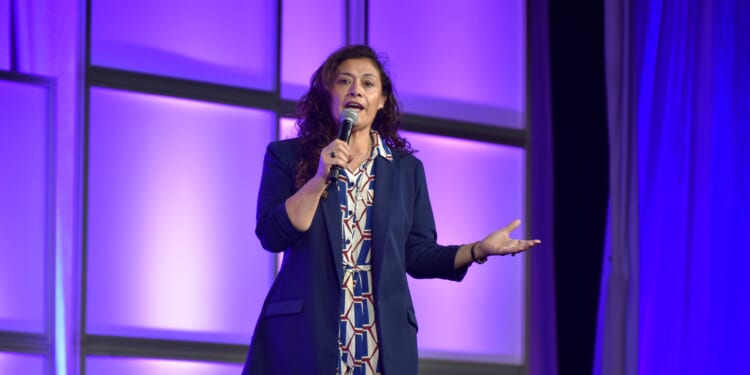 She Was Planned Parenthood’s Employee of the Year, Now She’s Pro-Life. “No One is Too Far Gone From God”