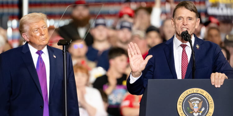 Trump Goes to Kentucky to Stump Against Massie