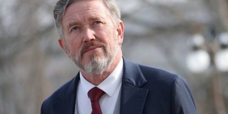 Trump to Visit Thomas Massie’s Kentucky District