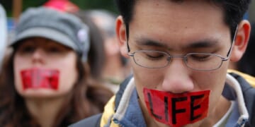 Virginia Bill Would Ban Free Speech for Peaceful Pro-Lifers