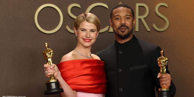 We Need More Actresses Like Jessie Buckley Celebrating Family