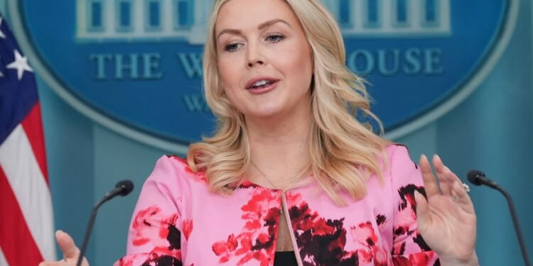 White House pushes back against Pope Leo, says nothing wrong with praying for troops