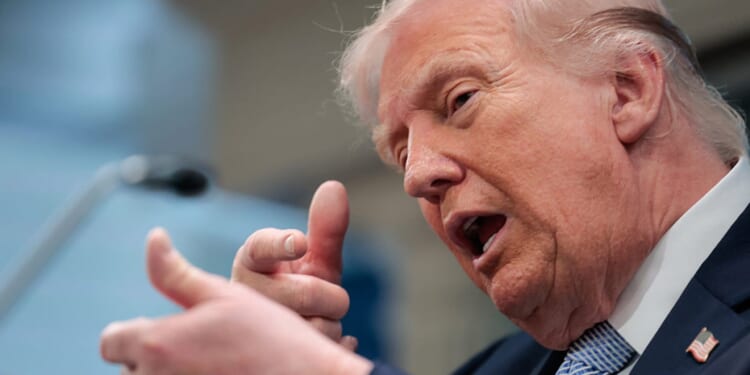 Poll: Catholic support for President Donald Trump drops below 50 percent amid Iran war