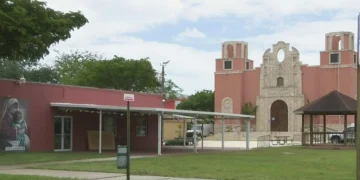 Federal funding cut threatens future of Catholic Charities program for migrant children in Miami