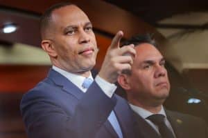 25TH AMENDMENT FEVER: Delusional Dems Float Removal—Jeffries Fans The Flames