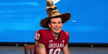 Image for article: NFL To Utilize Hogwarts' Sorting Hat For This Year's Draft