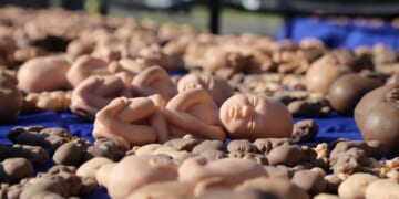 Pro-Life Group Will Display Thousands of Fetal Models to Mourn Babies Killed in Abortions