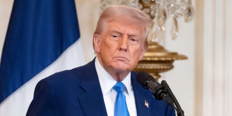 Image for article: Trump Enters Ceasefire Talks With Democrats