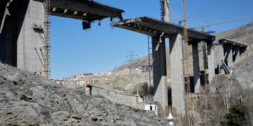 U.S. Destroys Iran's Biggest Bridge. F-15 Shot Down Despite Trump’s “No Anti-aircraft” Weapons Claim. IDF Won’t Join Ground War