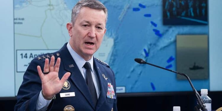 US Military Expands Iran Blockade, Warns It Will Pursue Iranian-Linked Ships Worldwide