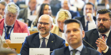 Brussels under pressure to tackle ’sharia policing’