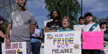 DOJ Investigates Illinois School Districts for Violating Parental Rights With LGBT Content
