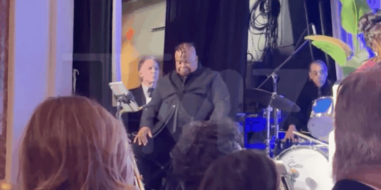 Kamala Harris speech interrupted by viral moment as saxophonist appears to fall asleep