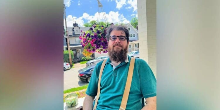 Pennsylvania Senate Candidate Charged by FBI Over Alleged Death Threats Against Trump, Lawmaker