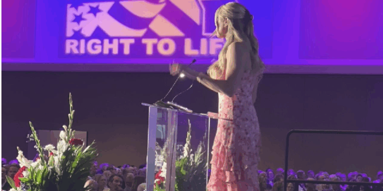 Riley Gains Leads Missouri Event for Amendment 3 to Protect Babies From Abortion