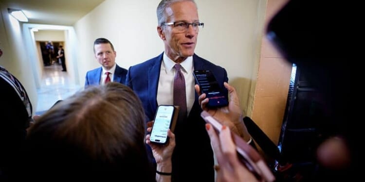 Senate GOP Pushes Measure To Block Lawmaker Pay During Government Shutdowns