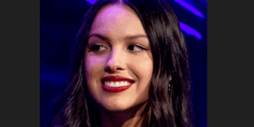 Singers Olivia Rodrigo and Chappell Roan Raise Big Bucks for Planned Parenthood Abortion Biz