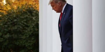 Trump To Honor Gold Star Mothers, Angel Moms At White House Mother’s Day Event