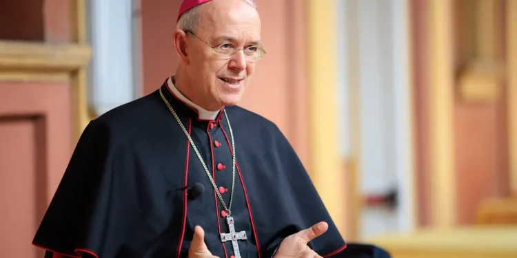 Bishop Schneider Sets Out “Core Question” in SSPX Episcopal Consecration Debate