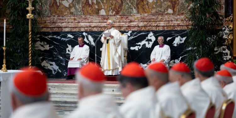 Pope Leo XIV closes consistory with appeal to help world find God’s paths to peace