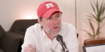 A Dying Ben Sasse: We Need “More Healthy Normies” in Office Right Now