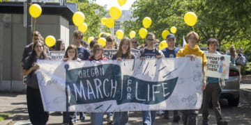Hundreds of People in Oregon Protest Abortion