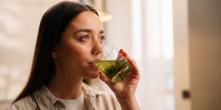 Image for article: In Powerful Act Of Protest, Liberals Begin Adding Algae To Drinking Water