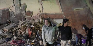 Trump Offers U.S. Assistance After Twin Earthquakes Kill At Least 164 in Venezuela