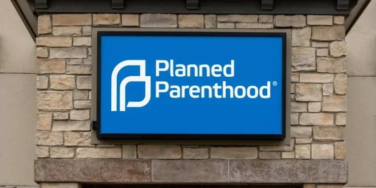 Planned Parenthood regains federal funding after yearlong pause