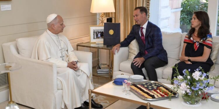 When the American pope comes for July 4 dinner, here’s what happens