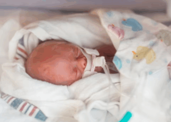Baby Born at 25 Weeks Defies the Odds, Inspires Her Family