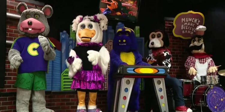Image for article: Chuck E. Cheese Band Rocked By Lip-Sync Scandal