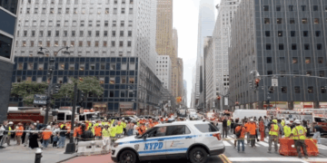 Midtown NYC High-Rise Evacuated After Support Beams Buckle, Floors Begin Sagging