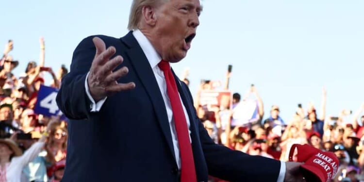 Trump Announces First-Ever Republican Midterm National Convention in Dallas