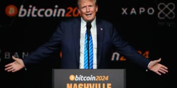 Trump Disclosure Shows $2.2B in Income, Including $1.4B From Crypto and More Than 21,000 Stock Trades