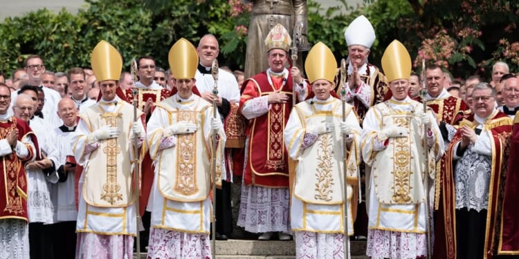 Vatican Excommunicates Traditionalist Group for Schism