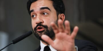 Mamdani Booed at Staten Island Pro-Police Event