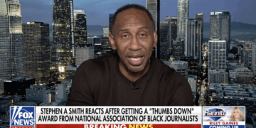 Smith Shreds NABJ for 'Thumbs Down' Award [WATCH]