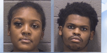 Teens Charged After Mom Gives Birth to 31-Week-Old Baby, Leaves Baby in Toilet