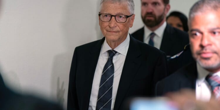Bill Gates Joins Regulation Chorus Despite Ties to AI Funding