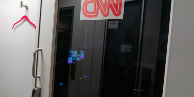 CNN, MS Now, Politico Sue Trump to Overturn Ban From White House