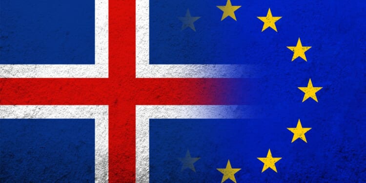 Icelandic Voters Reject Proposal to Restart EU-membership Talks