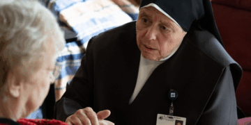 Judge Orders Illinois to Not Force Catholic Nuns to Assist Suicides