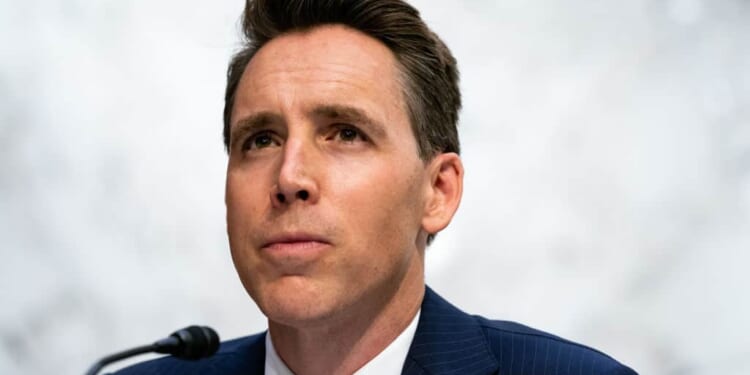 Sen. Josh Hawley Unveils 'Declaration for Life'