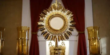 Seven ways to make a Holy Hour like Blessed Archbishop Sheen