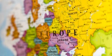 Ukraine War Heats Up As British Media Tells People to Prepare for War With Russia