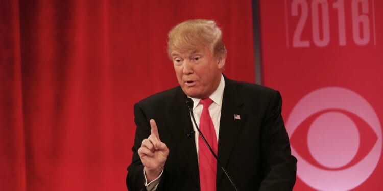 Video of 2016 GOP Debate Shows Trump Saying That Bush 43 Should Have Been Impeached for Iraq War